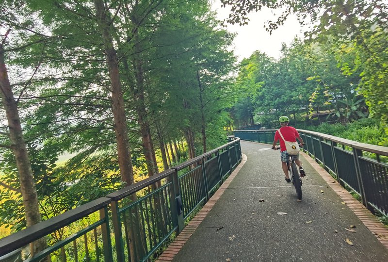 南投景點推薦|南投一日遊二日遊三天兩夜行程推薦/IG美拍景點親子DIY美食餐廳民宿飯店懶人包