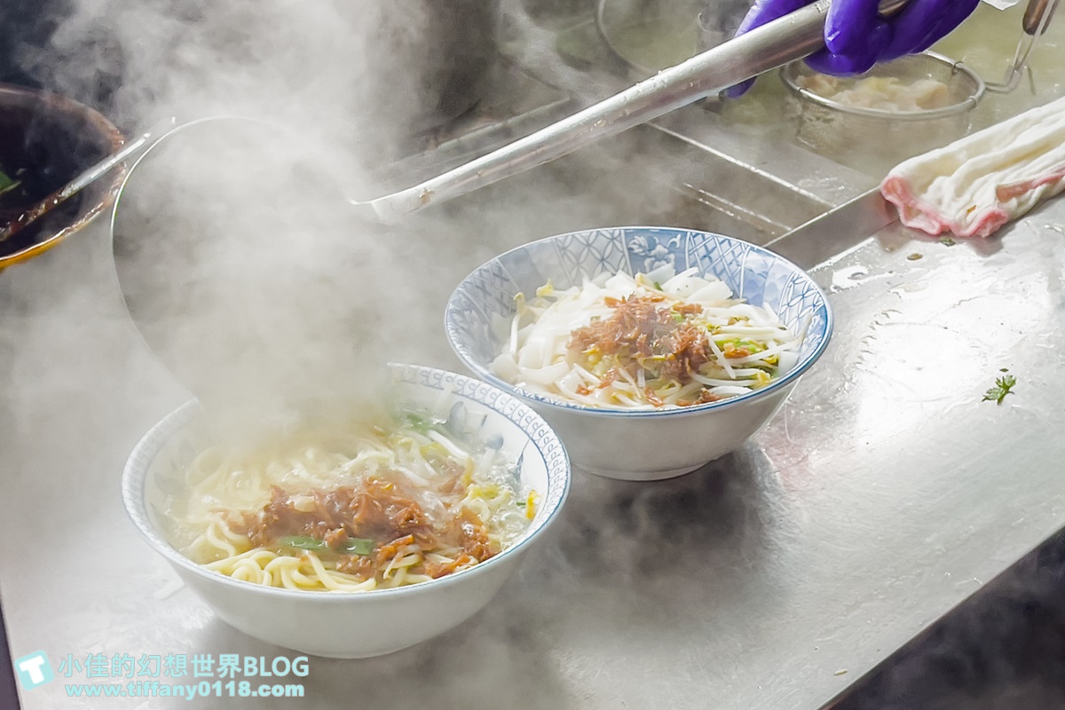 [苗栗美食]金榜麵館/大份量便宜好吃的客家麵店/有專屬停車場/假日排隊人潮綿延數公里