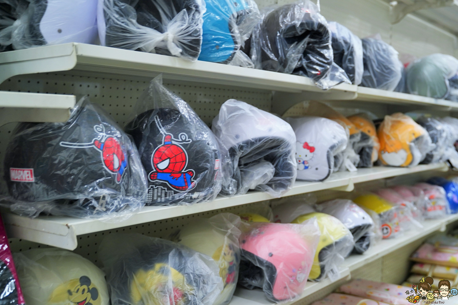 花鹿鹿玩具倉庫 玩具天堂 親子 團購 批發 免會員 免費入場 免費停車 鹿港 彰化 玩具