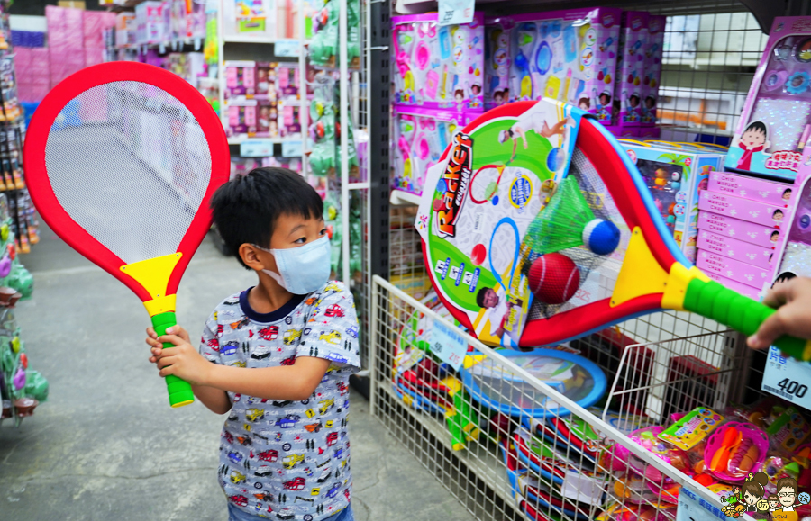 花鹿鹿玩具倉庫 玩具天堂 親子 團購 批發 免會員 免費入場 免費停車 鹿港 彰化 玩具