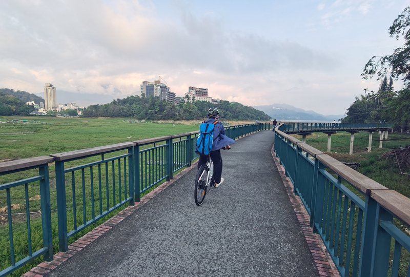 南投景點推薦|南投一日遊二日遊三天兩夜行程推薦/IG美拍景點親子DIY美食餐廳民宿飯店懶人包