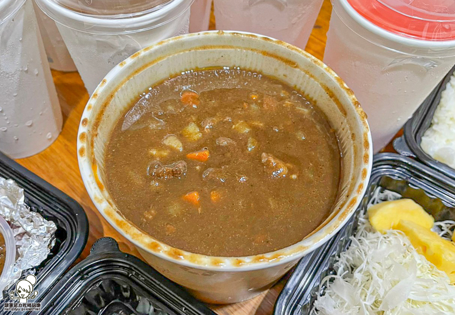 鬥牛士食堂 牛排 外帶餐盒 防疫餐盒 便當 組合套餐 超值套餐 高雄外送 高雄外帶