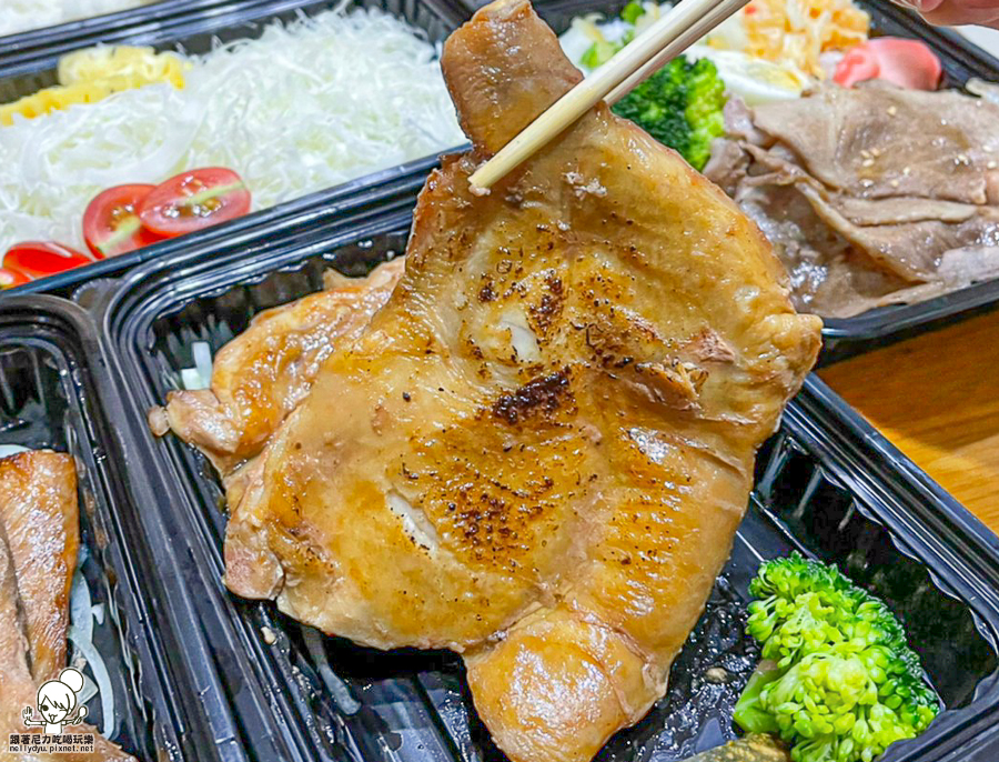 鬥牛士食堂 牛排 外帶餐盒 防疫餐盒 便當 組合套餐 超值套餐 高雄外送 高雄外帶