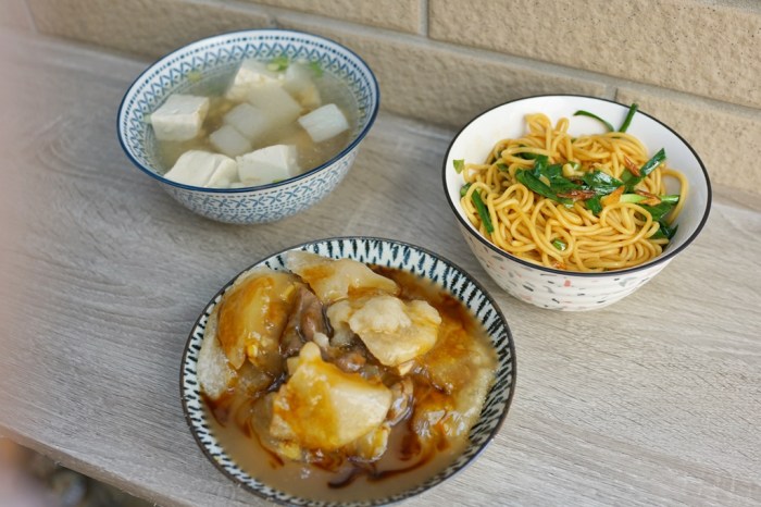 新竹美食│小鮮肉圓。來自斗六60年老店的味道‧還有獨創的肉圓湯！
