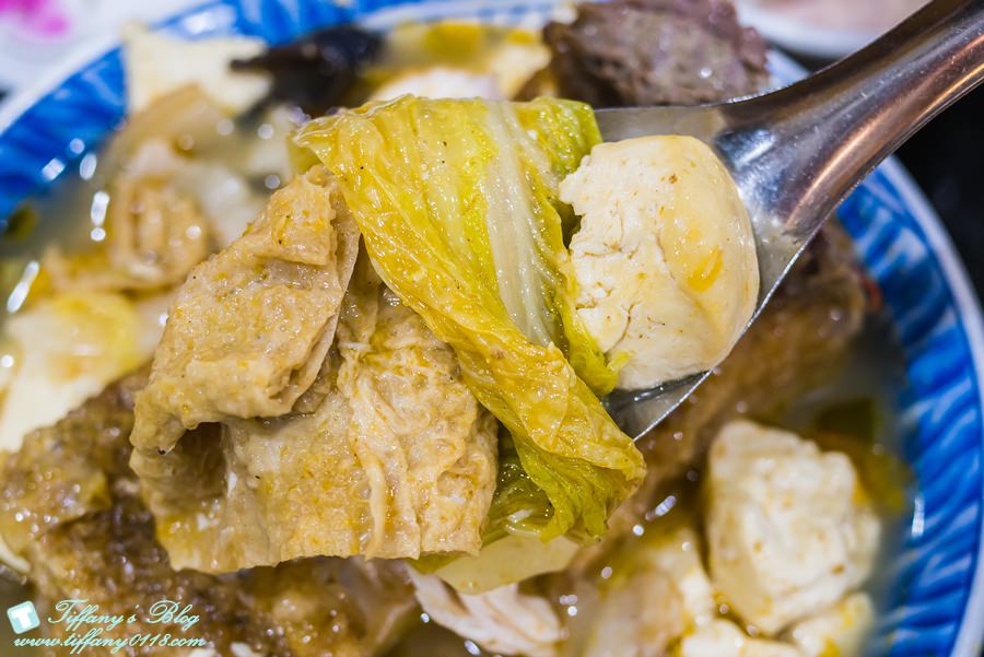 [嘉義美食]林聰明沙鍋魚頭(附完整菜單)/無限次免費加湯/在地人觀光客都力推的嘉義夜市必吃美食