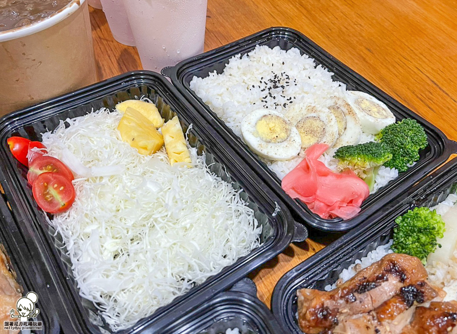 鬥牛士食堂 牛排 外帶餐盒 防疫餐盒 便當 組合套餐 超值套餐 高雄外送 高雄外帶