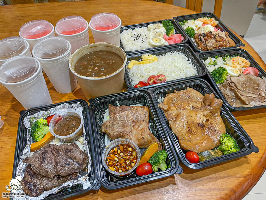 鬥牛士食堂 牛排 外帶餐盒 防疫餐盒 便當 組合套餐 超值套餐 高雄外送 高雄外帶