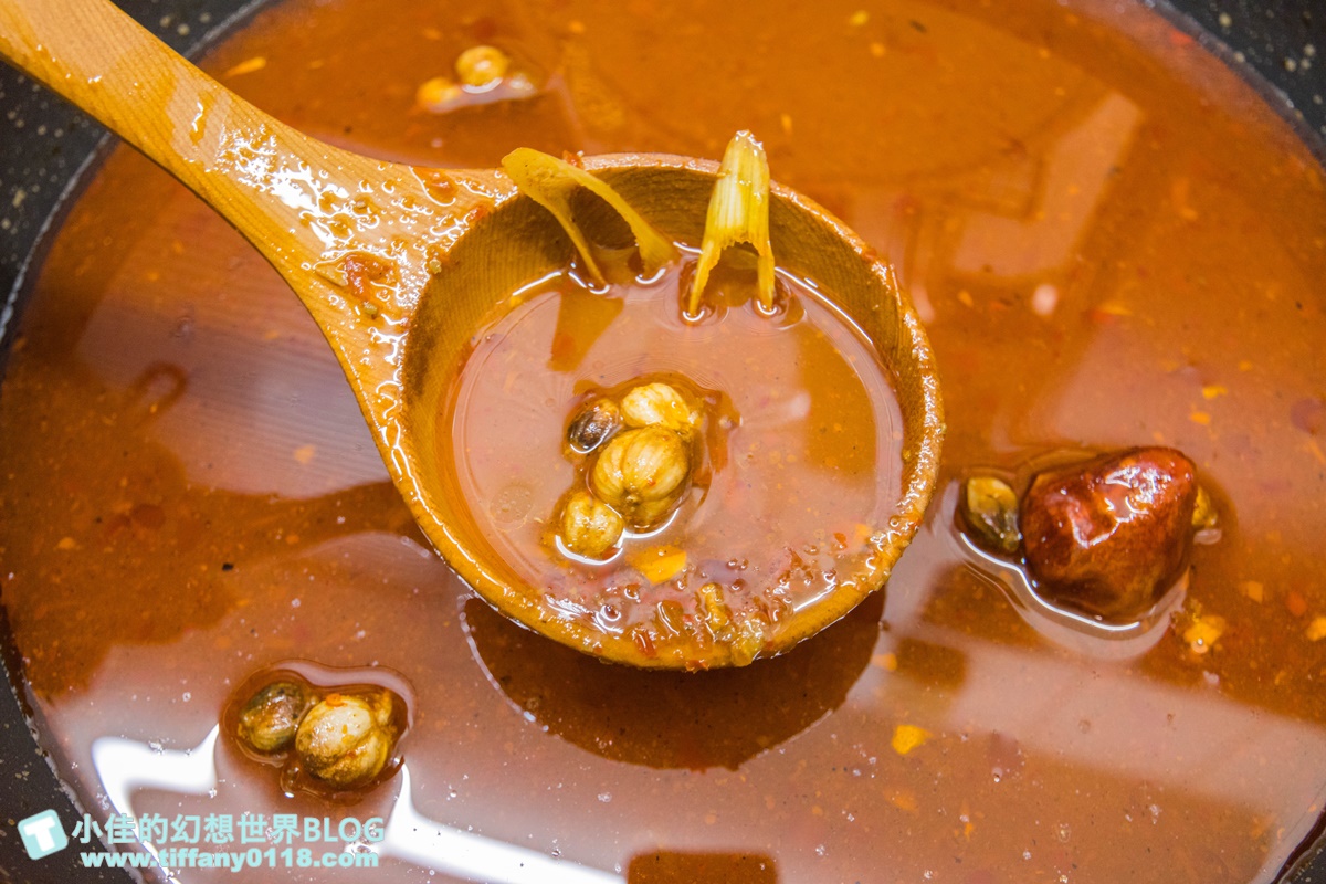 [外帶美食推薦]新麻辣經典麻辣鍋防疫套餐最新3.0版/現金價5折超划算/最貴六人套餐也只要799元/超澎湃一頓吃兩餐