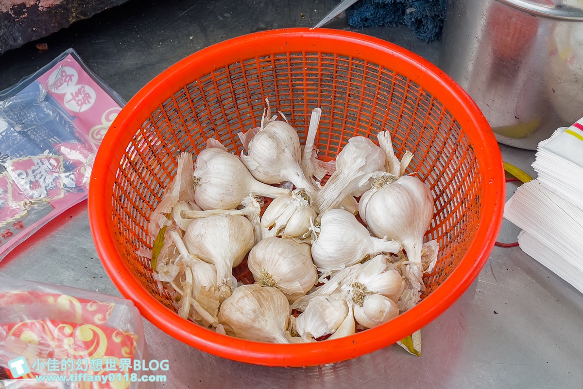 [宜蘭美食]礁溪香腸伯/潤餅皮大腸包小腸超有特色/自家辣醬大加分/宜蘭礁溪美食推薦