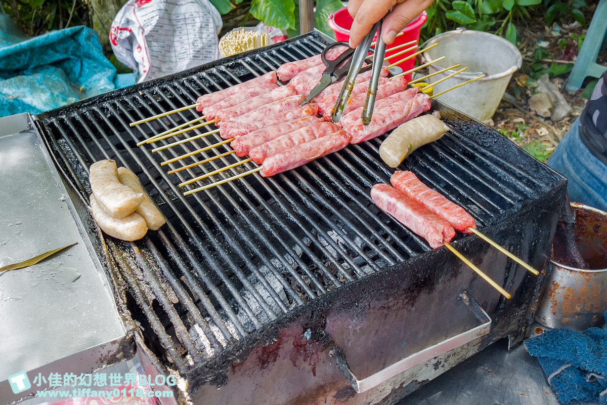 [宜蘭美食]礁溪香腸伯/潤餅皮大腸包小腸超有特色/自家辣醬大加分/宜蘭礁溪美食推薦
