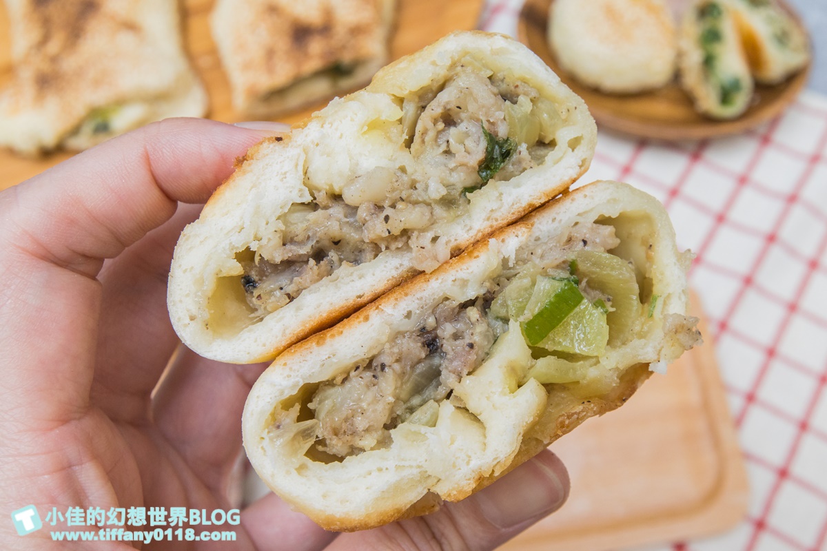 [宜蘭五結美食]五結碳烤燒餅店(阿賢碳烤燒餅店)/厚燒餅、起司饅頭、小蔥餅等超過10個品項/便宜又好吃的銅板美食推薦