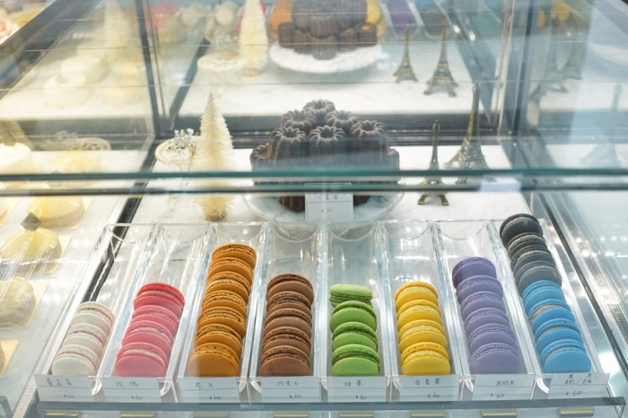 新竹下午茶│BonBon Sweet 甜點咖啡廳。繽紛法式馬卡龍與千層蛋糕*