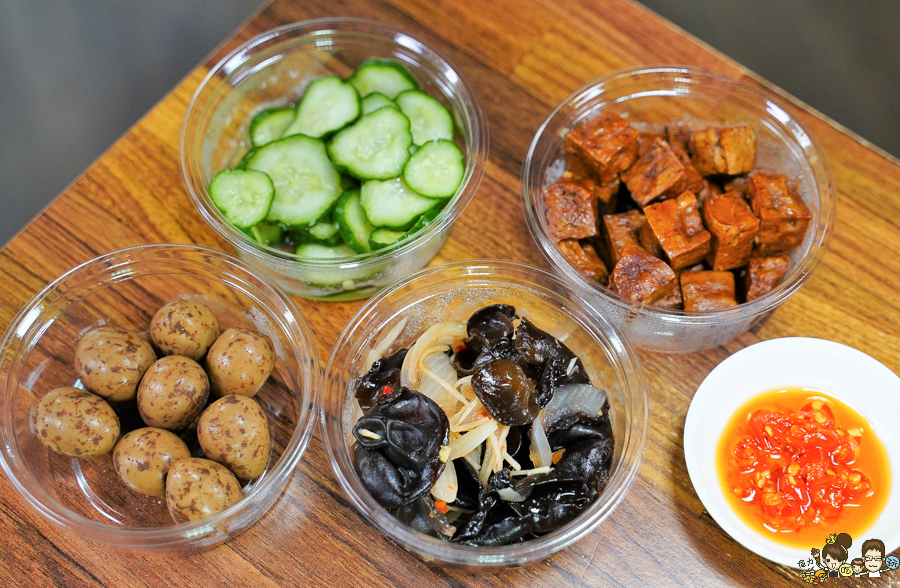 傳承 老店 冰糖醬鴨 甘蔗燻鴨 功夫料理 天府醬鴨 家庭聚會 內用 好吃 推薦 北高雄 左營美食 高鐵美食