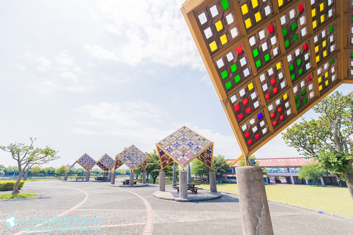 [宜蘭旅遊]冬山河休閒農業區兩天一夜這樣玩/餵鴨做鹹蛋DIY、搭鴨母船遊河、水火同源超大溜滑梯、52甲私房秘境