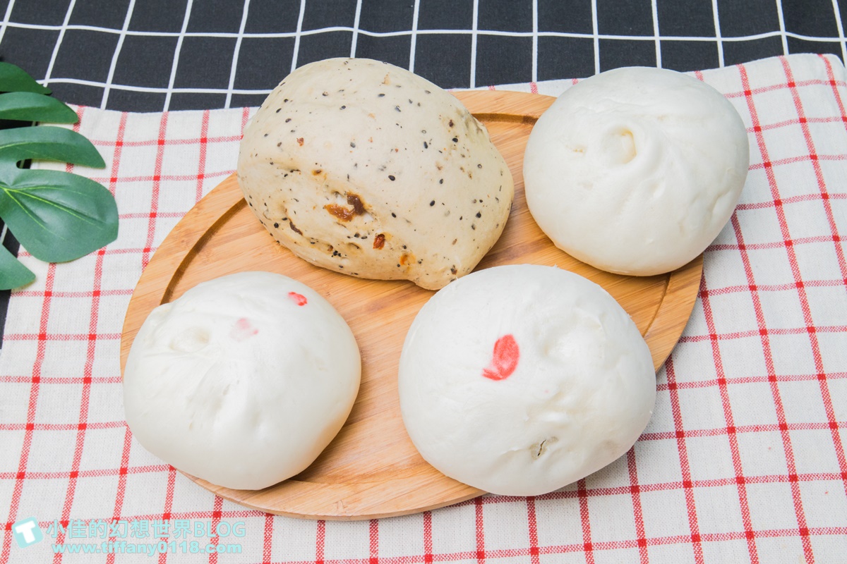 [宜蘭美食]大鼻南包子饅頭專賣店/一顆12元剛出爐就被秒殺/太晚去買不到的宜蘭超人氣美食