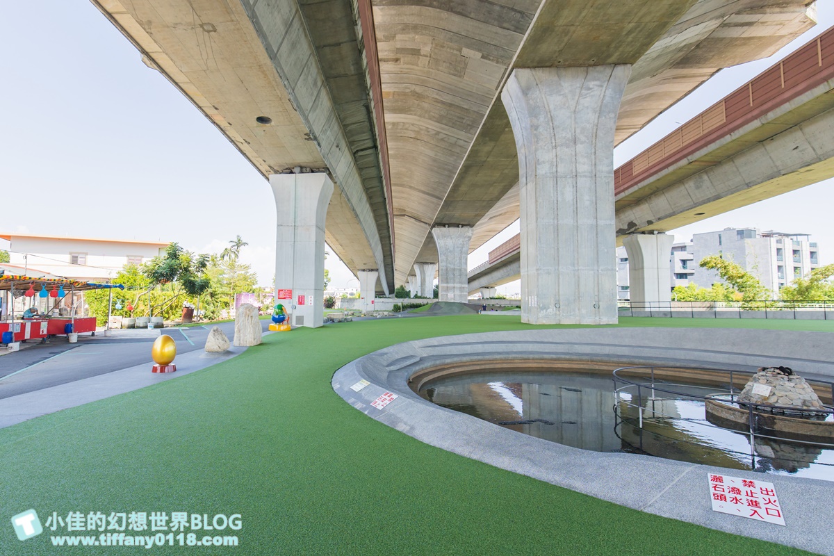 [宜蘭旅遊]冬山河休閒農業區兩天一夜這樣玩/餵鴨做鹹蛋DIY、搭鴨母船遊河、水火同源超大溜滑梯、52甲私房秘境