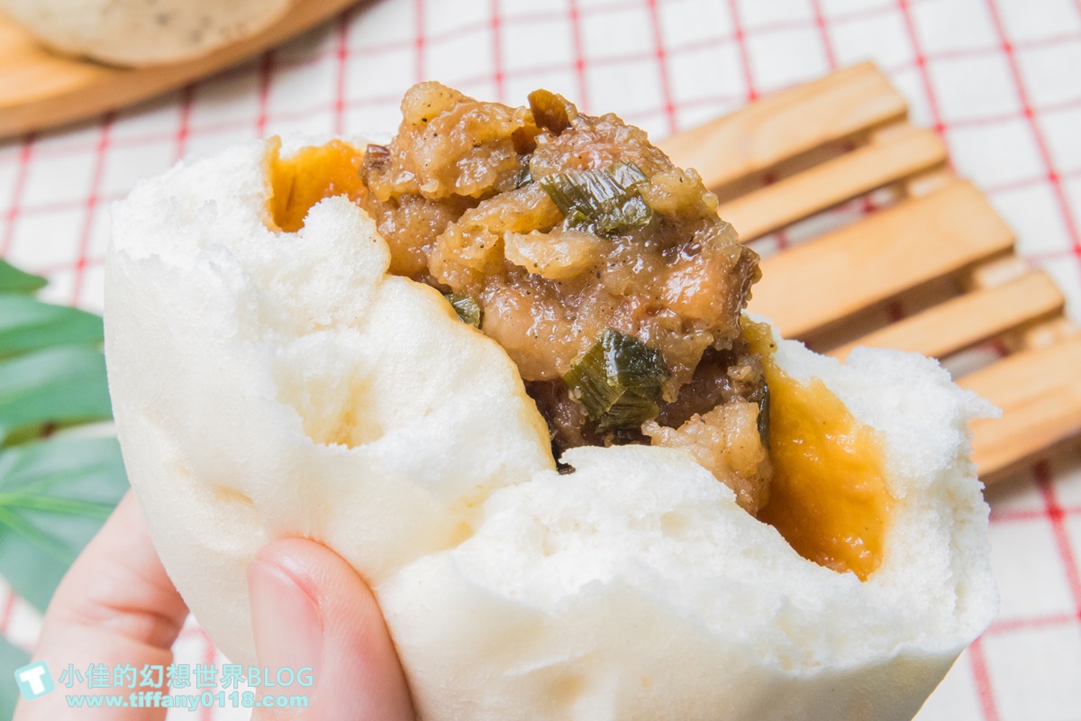 [宜蘭美食]大鼻南包子饅頭專賣店/一顆12元剛出爐就被秒殺/太晚去買不到的宜蘭超人氣美食