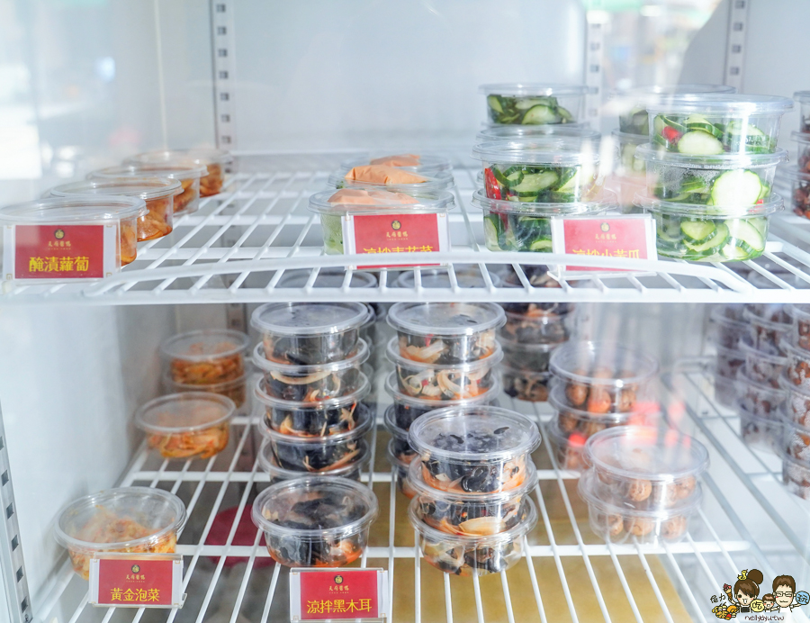 傳承 老店 冰糖醬鴨 甘蔗燻鴨 功夫料理 天府醬鴨 家庭聚會 內用 好吃 推薦 北高雄 左營美食 高鐵美食