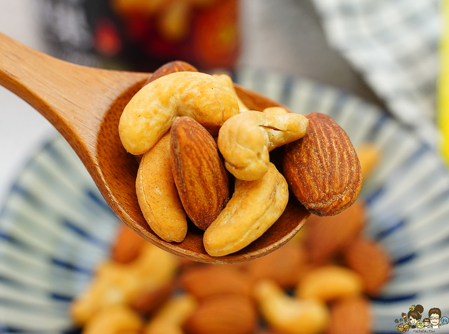 麻辣堅果 榖物 紅布朗 養生 健康 天然 好吃 必買 伴手禮