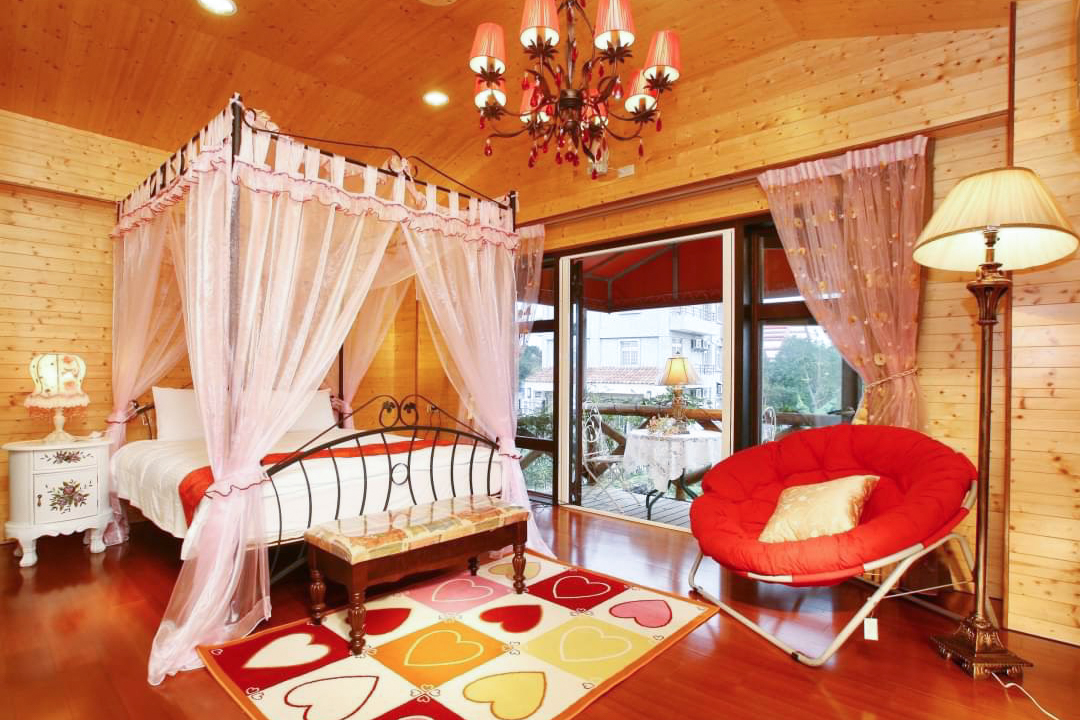 [宜蘭旅遊]冬山河休閒農業區兩天一夜這樣玩/餵鴨做鹹蛋DIY、搭鴨母船遊河、水火同源超大溜滑梯、52甲私房秘境