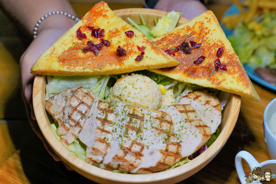 科博館.勤美草悟道.審計新村美食 必吃 台中美食 早午餐 澎派 排隊美食 超人氣