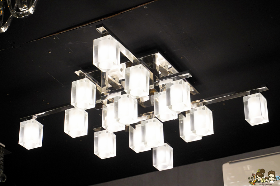 高雄燈飾 奢華 時尚 設計 獨家 必逛 好逛 售後服務 品質 清潔