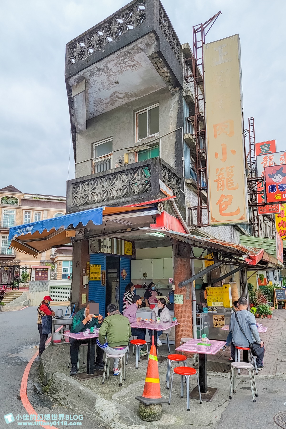 [宜蘭美食]正好鮮肉小籠包/有湯汁內餡香的排隊美食/好吃到內用完又外帶回家/宜蘭排隊美食推薦