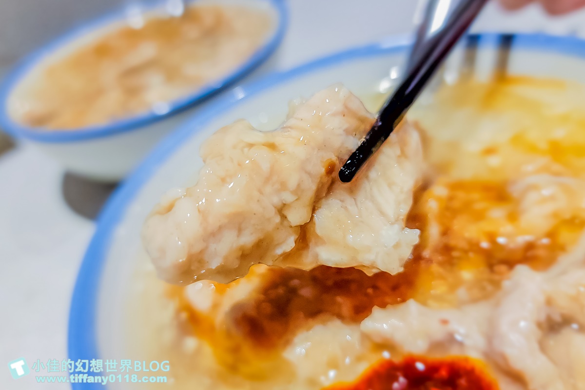 [宜蘭美食]阿娘給的蒜味肉羹/心目中第一名的蒜味肉羹/蒜味濃郁肉羹Q彈/挑高設計環境舒適