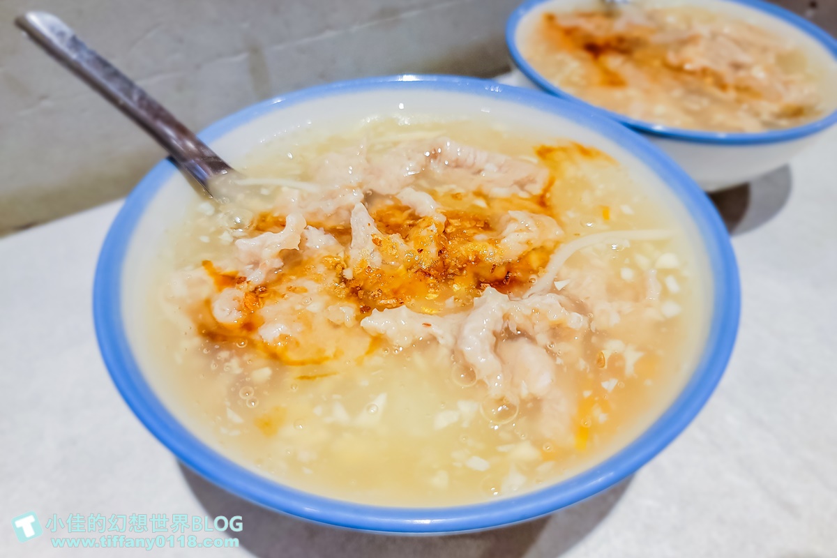 [宜蘭美食]阿娘給的蒜味肉羹/心目中第一名的蒜味肉羹/蒜味濃郁肉羹Q彈/挑高設計環境舒適