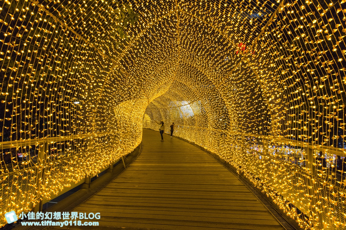 2021新北耶誕城xLEGO樂高/三大展區+七大絕美燈廊+樂高主題燈區總整理/教你怎麼玩怎麼去