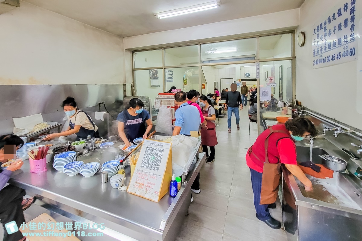 [宜蘭美食]文昌炸醬麵/份量多又便宜/在地人推薦必吃/平日也人潮滿滿
