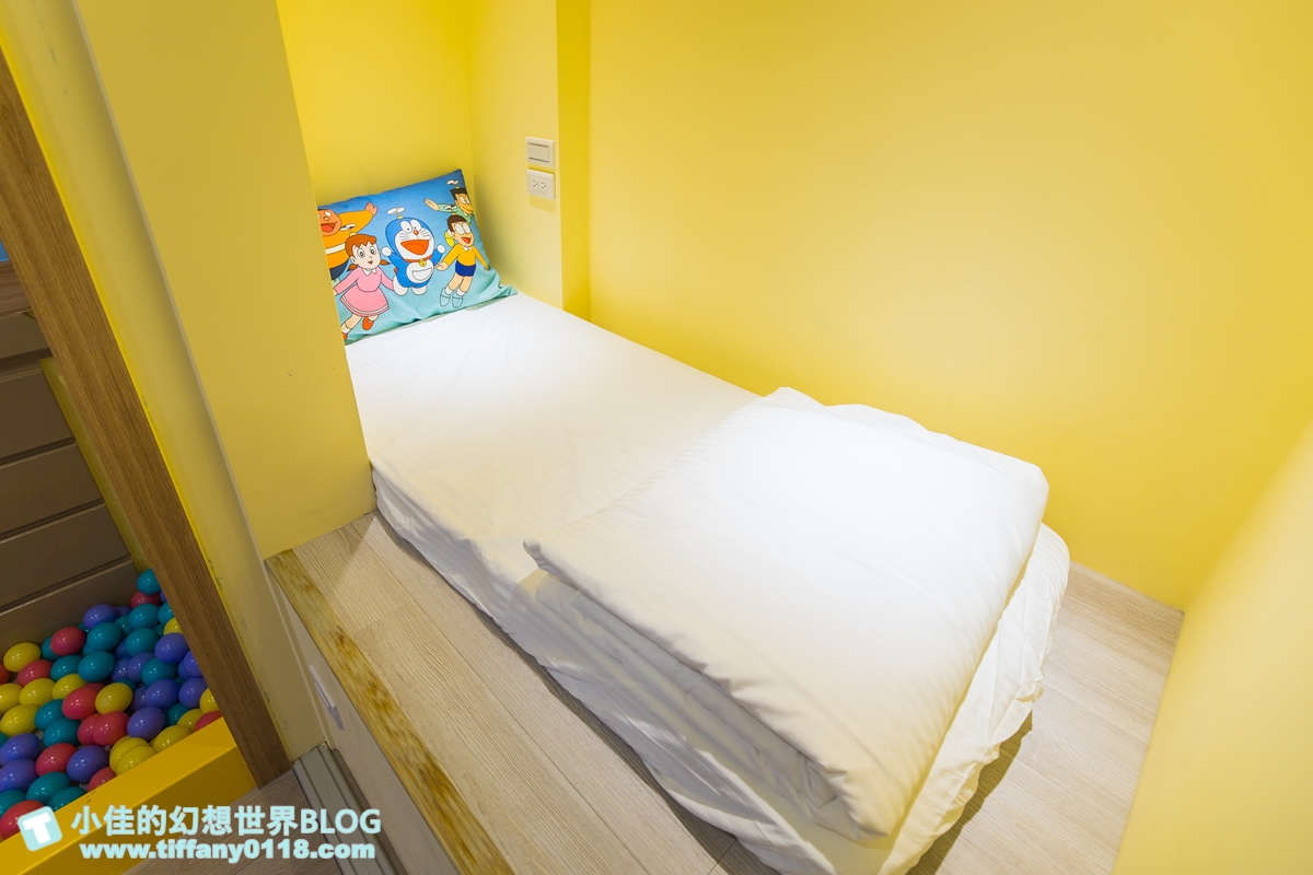 [宜蘭民宿]童玩趣親子民宿/卡通主題溜滑梯球池房+遊戲室+電動車+電梯/每間都有浴缸跟陽台/宜蘭親子民宿推薦