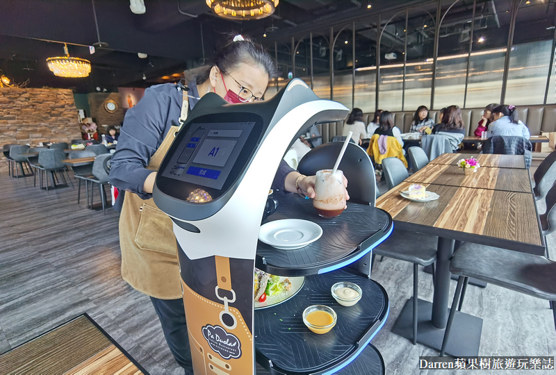 帕朵拉義式餐廳|桃園藝文特區中茂新天地美食/機器人送餐拍照打卡餐廳 菜單