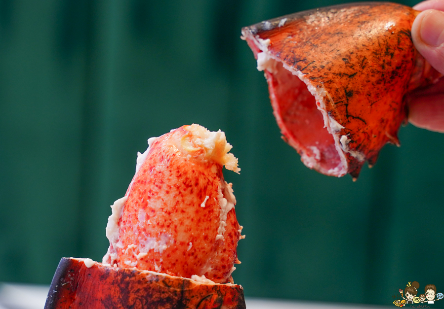 花花世界 高雄火鍋 鍋物 巨無霸 龍蝦 海鮮 頂級 日本和牛 高雄巷弄