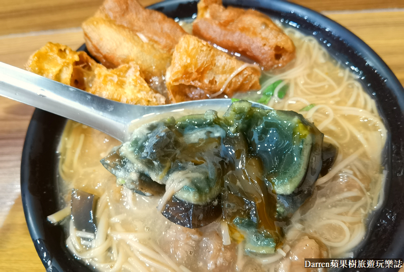 桃園好吃麵線|無敵號赤肉大腸蚵仔麵線(港式麵線)桃園民生路紅麵線料多實在