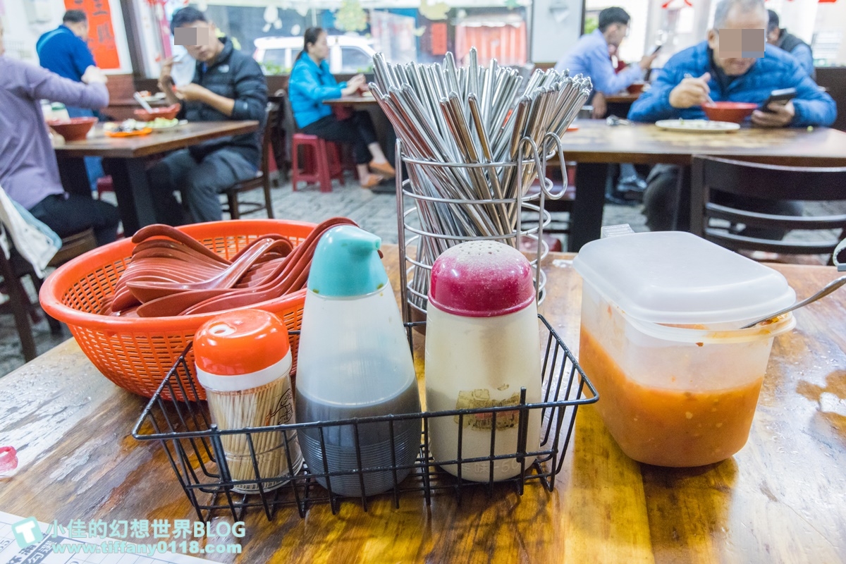 [蘆洲美食]添丁切仔麵/生意好到有專屬停車場/30年蘆洲切仔麵老店/湧蓮寺美食推薦