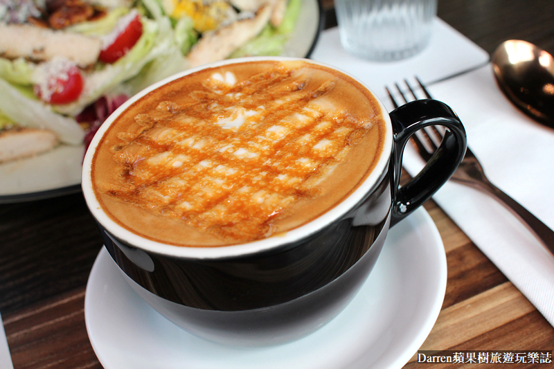帕朵拉義式餐廳|桃園藝文特區中茂新天地美食/機器人送餐拍照打卡餐廳 菜單