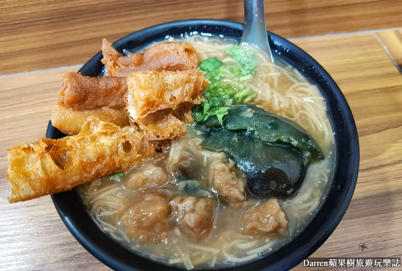 桃園好吃麵線|無敵號赤肉大腸蚵仔麵線(港式麵線)桃園民生路紅麵線料多實在