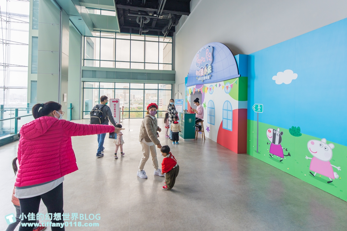 [台北展覽]粉紅豬小妹玩樂日互動特展/佩佩家族大集合/小朋友最愛的五感體驗互動還有偶裝見面會/過年親子旅遊推薦