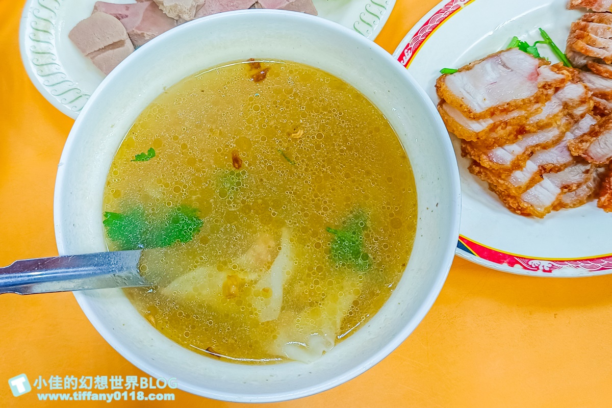 [台北美食]賣麵炎仔(金泉小吃店)/米其林必比登推薦的大稻埕排隊美食/紅燒肉超好吃