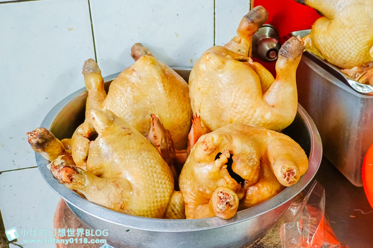 [台北美食]賣麵炎仔(金泉小吃店)/米其林必比登推薦的大稻埕排隊美食/紅燒肉超好吃