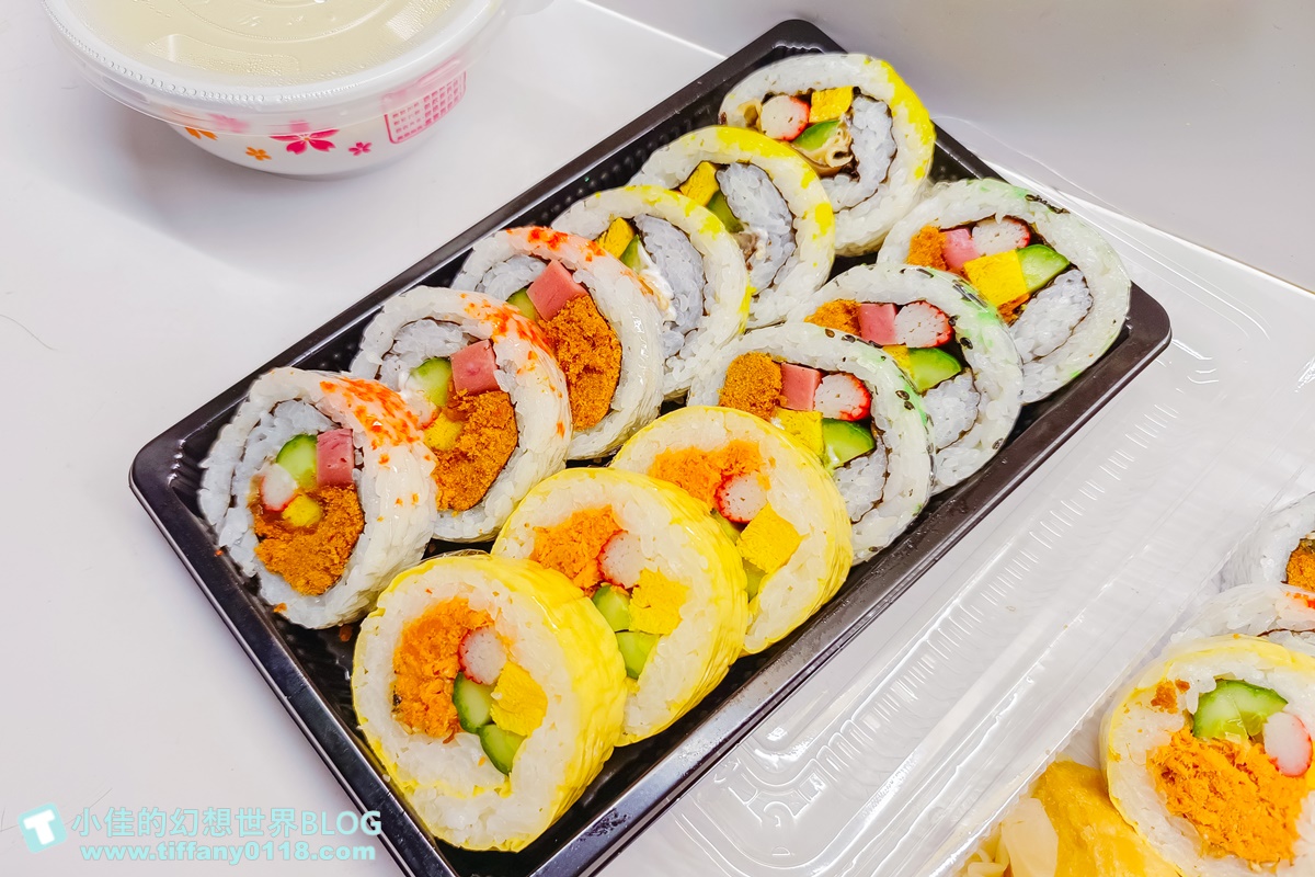 [台中美食]阿裕壽司/近30種壽司選擇最便宜25元/生魚片150元起/超人氣排隊美食