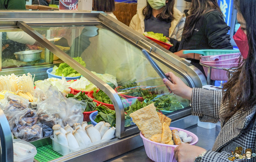 麻辣 滷味 鍋物 獨享 麻辣燙 吃到飽 川味 重慶 道地 麻奶 苓雅美食 自強美食 山城鴛鴦燙
