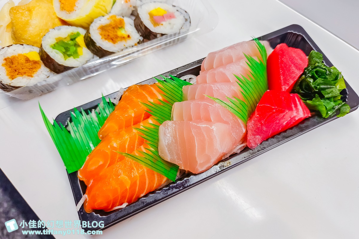 [台中美食]阿裕壽司/近30種壽司選擇最便宜25元/生魚片150元起/超人氣排隊美食