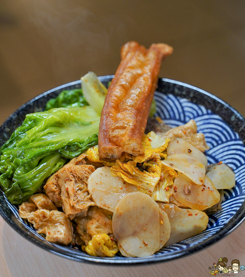 麻辣 滷味 鍋物 獨享 麻辣燙 吃到飽 川味 重慶 道地 麻奶 苓雅美食 自強美食 山城鴛鴦燙