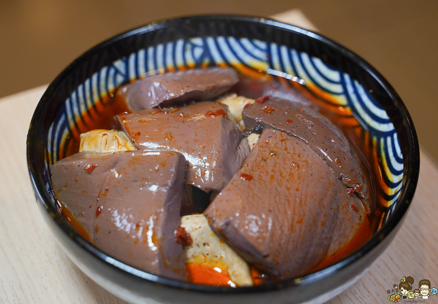 麻辣 滷味 鍋物 獨享 麻辣燙 吃到飽 川味 重慶 道地 麻奶 苓雅美食 自強美食 山城鴛鴦燙