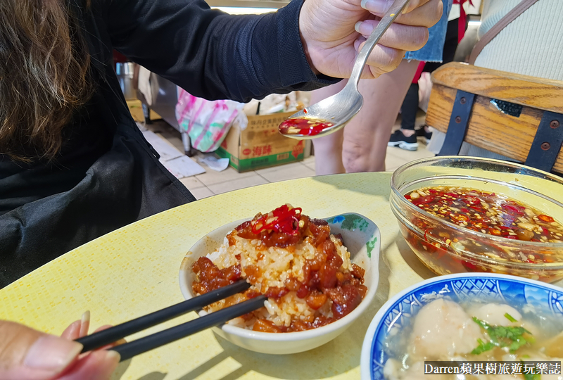 店小二魯肉飯|三重滷肉飯推薦/蒜香辣椒醬油是神隊友(菜單價位)