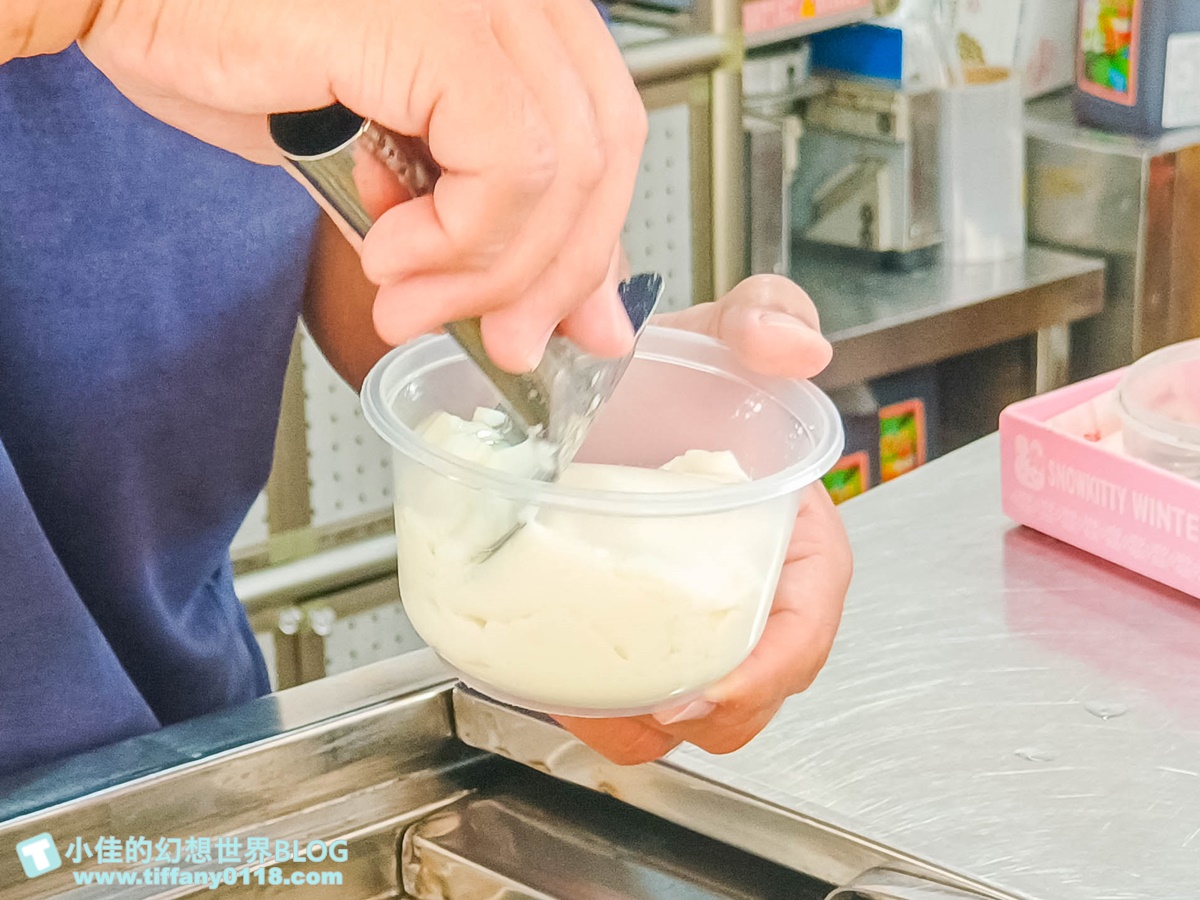 [高雄美食]鹽埕吳家豆花(附菜單)/金桔豆花搭配柴燒古早味豆花超好吃/鹽埕區美食推薦