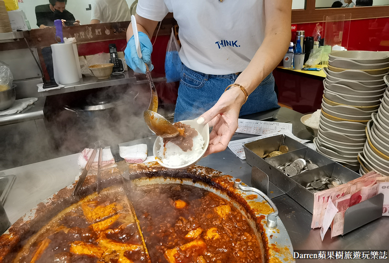 店小二魯肉飯|三重滷肉飯推薦/蒜香辣椒醬油是神隊友(菜單價位)