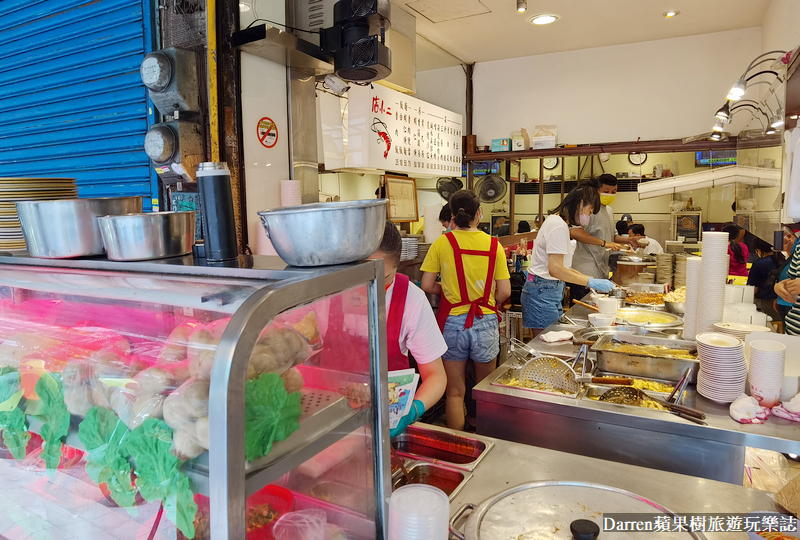 店小二魯肉飯|三重滷肉飯推薦/蒜香辣椒醬油是神隊友(菜單價位)